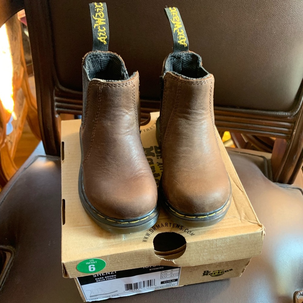Toddle boy Dr. Martens size 6